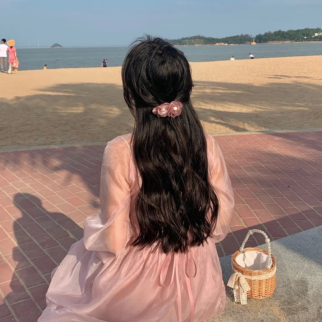 神谷诗子没有参加毕业典礼